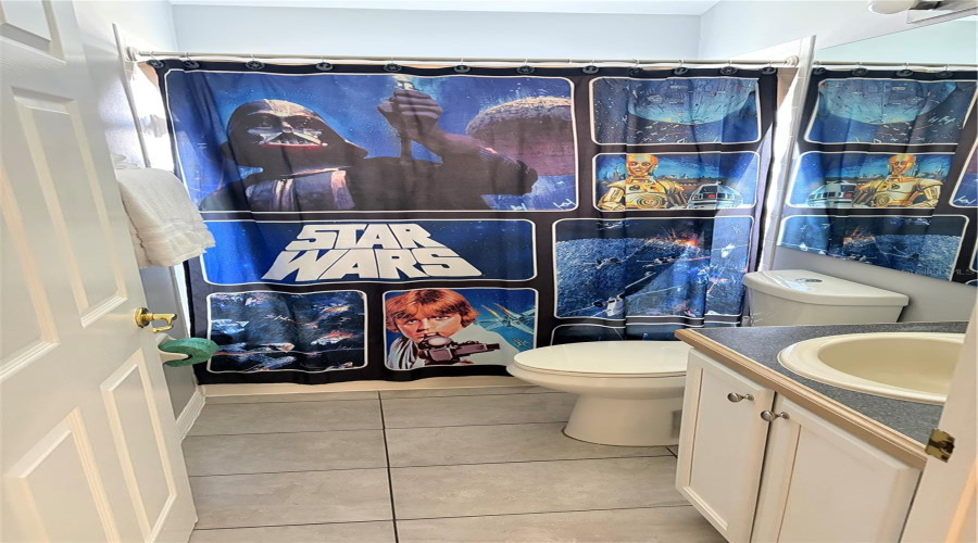 KISSIMMEE, Florida 34747, 5 Bedrooms Bedrooms, ,4 BathroomsBathrooms,Residential,For Sale,ROARING CREEK,0,MFRO6371323