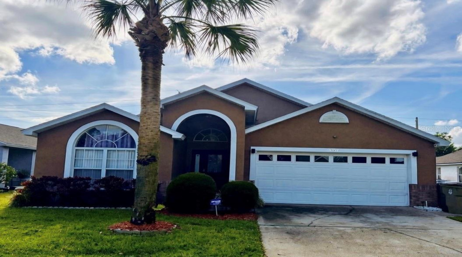 KISSIMMEE, Florida 34747, 5 Bedrooms Bedrooms, ,4 BathroomsBathrooms,Residential,For Sale,ROARING CREEK,0,MFRO6371323