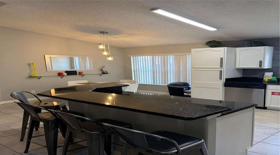 KISSIMMEE, Florida 34747, 5 Bedrooms Bedrooms, ,4 BathroomsBathrooms,Residential,For Sale,ROARING CREEK,0,MFRO6371323