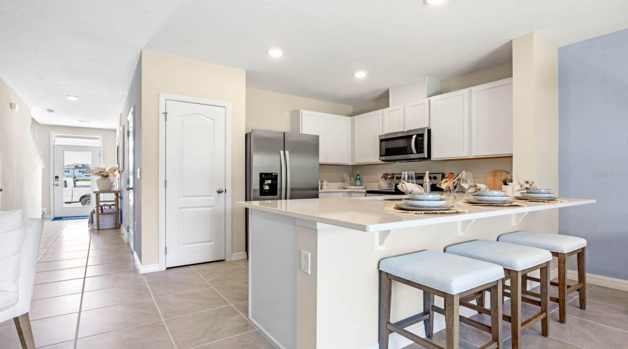 DAVENPORT, Florida 33837, 3 Bedrooms Bedrooms, ,2 BathroomsBathrooms,Residential,For Sale,IRONBARK,0,MFRO6371368