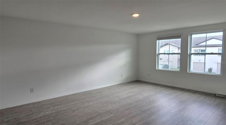 DAVENPORT, Florida 33896, 3 Bedrooms Bedrooms, ,2 BathroomsBathrooms,Residential,For Sale,LONGBOAT,0,MFRS5140554