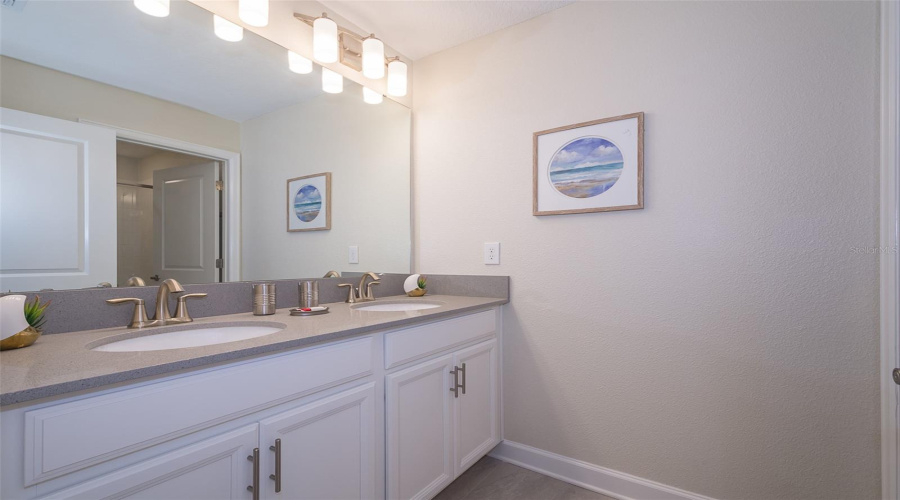 KISSIMMEE, Florida 34746, 4 Bedrooms Bedrooms, ,3 BathroomsBathrooms,Residential,For Sale,LOVE STOREY,0,MFRS5141195