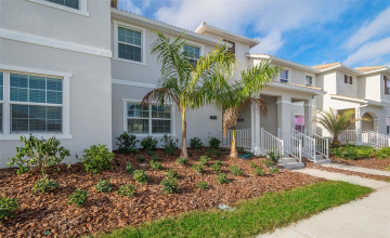 KISSIMMEE, Florida 34746, 4 Bedrooms Bedrooms, ,3 BathroomsBathrooms,Residential,For Sale,LOVE STOREY,0,MFRS5141195