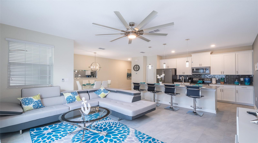 KISSIMMEE, Florida 34746, 4 Bedrooms Bedrooms, ,3 BathroomsBathrooms,Residential,For Sale,LOVE STOREY,0,MFRS5141195