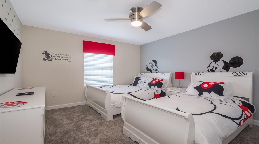 KISSIMMEE, Florida 34746, 4 Bedrooms Bedrooms, ,3 BathroomsBathrooms,Residential,For Sale,LOVE STOREY,0,MFRS5141195