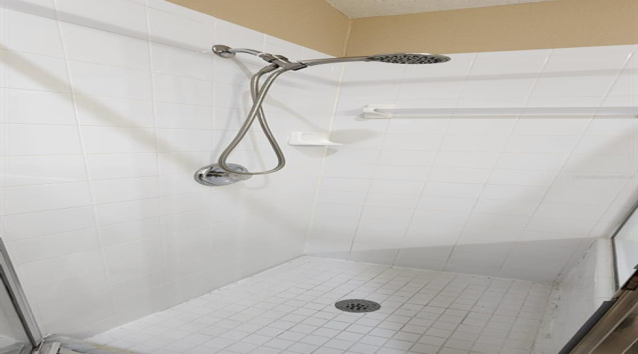 KISSIMMEE, Florida 34746, 4 Bedrooms Bedrooms, ,2 BathroomsBathrooms,Residential,For Sale,EAGLE CANYON,0,MFRO6371133