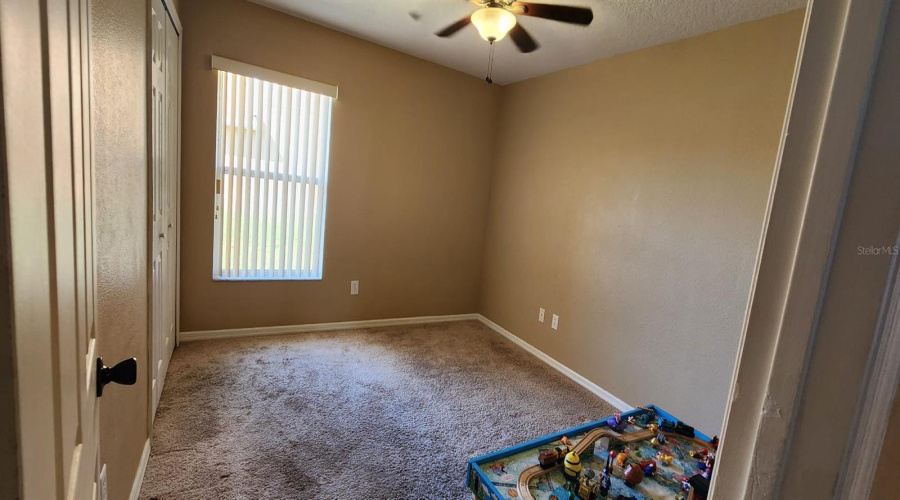 KISSIMMEE, Florida 34746, 4 Bedrooms Bedrooms, ,2 BathroomsBathrooms,Residential,For Sale,EAGLE CANYON,0,MFRO6371133