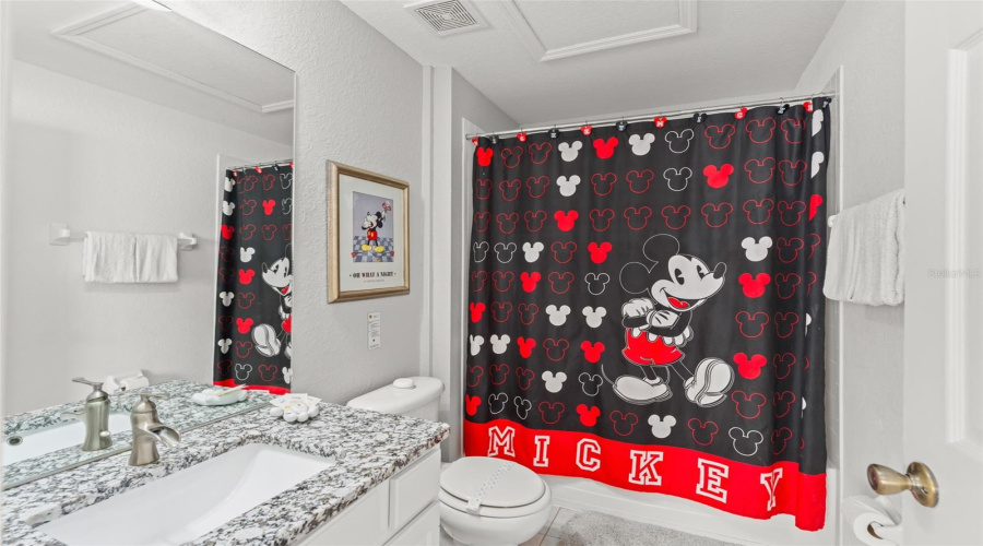 KISSIMMEE, Florida 34747, 3 Bedrooms Bedrooms, ,3 BathroomsBathrooms,Residential,For Sale,SIR KAUFMANN,0,MFRO6371332