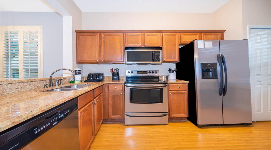 DAVENPORT, Florida 33897, 4 Bedrooms Bedrooms, ,3 BathroomsBathrooms,Residential,For Sale,CALABRIA,0,MFRO6371302