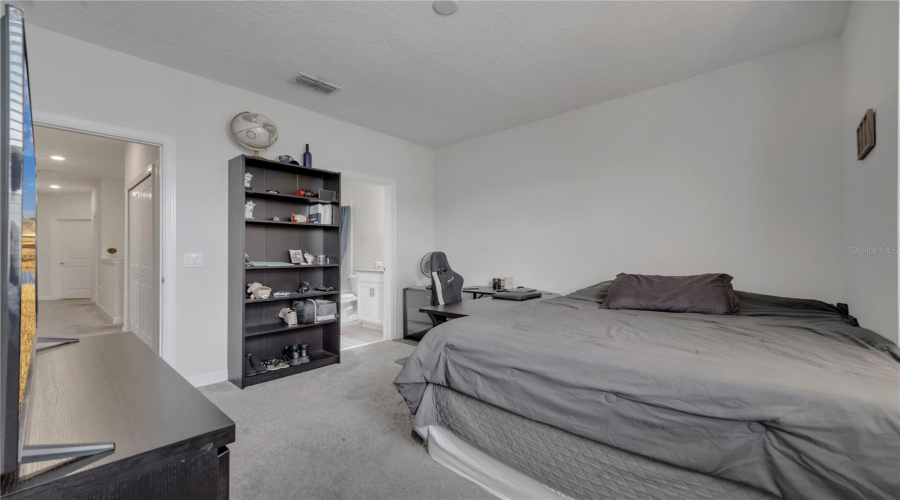 KISSIMMEE, Florida 34746, 4 Bedrooms Bedrooms, ,3 BathroomsBathrooms,Residential,For Sale,SATIRE,0,MFRO6371119