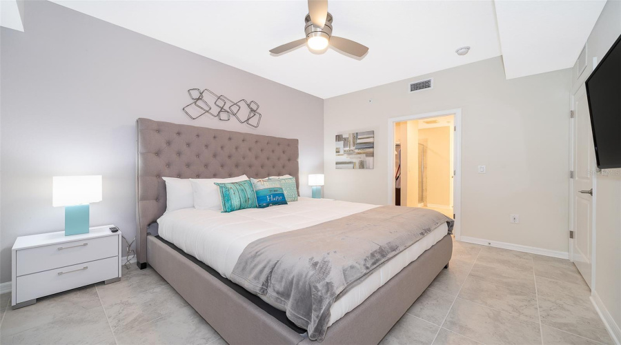 KISSIMMEE, Florida 34746, 2 Bedrooms Bedrooms, ,2 BathroomsBathrooms,Residential,For Sale,PARADOX,0,MFRS5141204