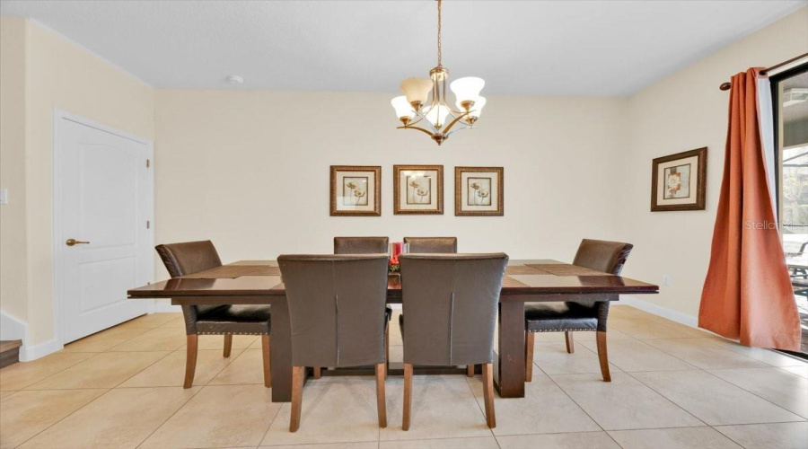 DAVENPORT, Florida 33896, 7 Bedrooms Bedrooms, ,5 BathroomsBathrooms,Residential,For Sale,SHADOW MOUNTAIN,0,MFRO6371595