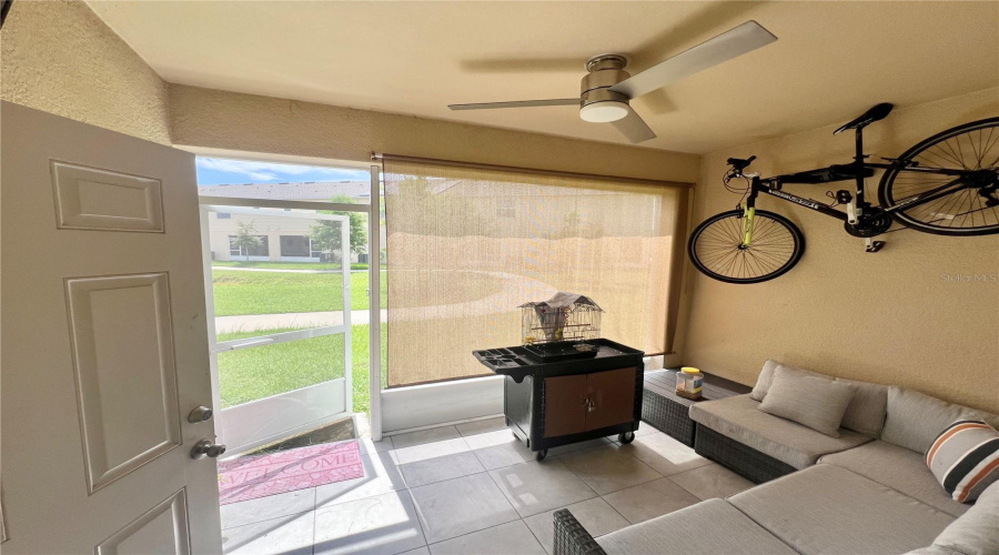 KISSIMMEE, Florida 34746, 3 Bedrooms Bedrooms, ,2 BathroomsBathrooms,Residential,For Sale,CORAL CASTLE,0,MFRS5141210