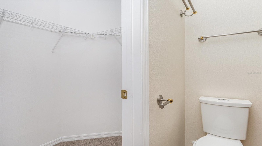 DAVENPORT, Florida 33837, 3 Bedrooms Bedrooms, ,2 BathroomsBathrooms,Residential,For Sale,KNOLLWOOD,0,MFRO6351235