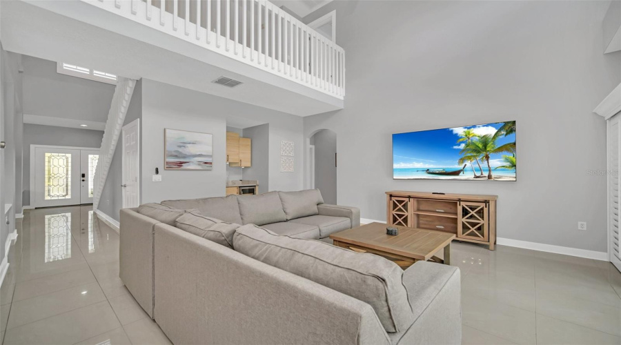 DAVENPORT, Florida 33897, 5 Bedrooms Bedrooms, ,4 BathroomsBathrooms,Residential,For Sale,HIGHGATE PARK,0,MFRO6371363