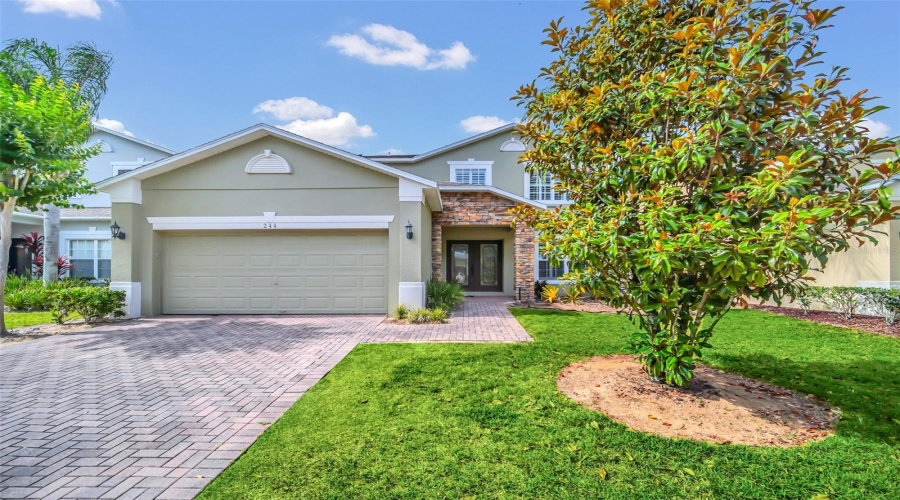 DAVENPORT, Florida 33897, 5 Bedrooms Bedrooms, ,4 BathroomsBathrooms,Residential,For Sale,HIGHGATE PARK,0,MFRO6371363