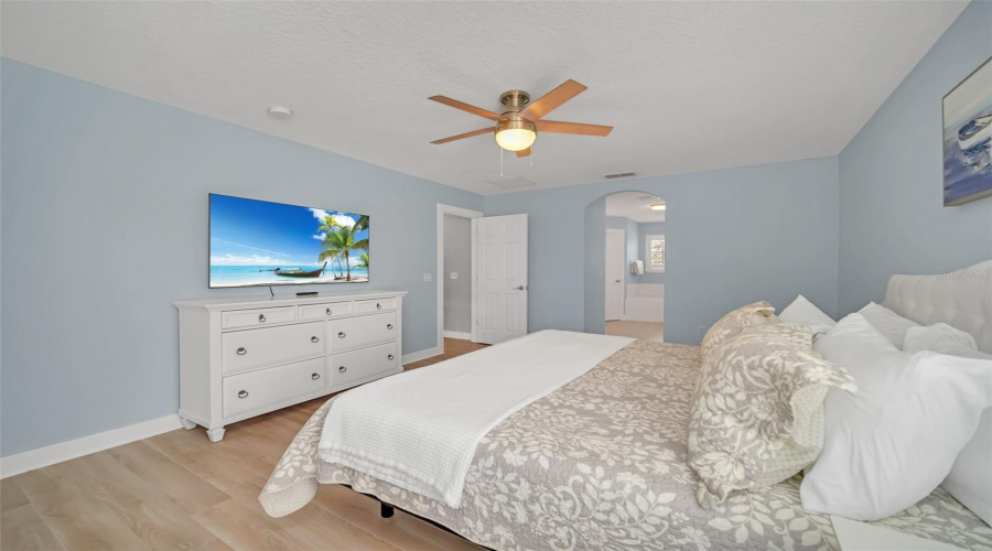 DAVENPORT, Florida 33897, 5 Bedrooms Bedrooms, ,4 BathroomsBathrooms,Residential,For Sale,HIGHGATE PARK,0,MFRO6371363