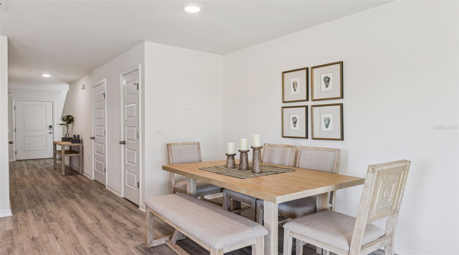 DAVENPORT, Florida 33837, 3 Bedrooms Bedrooms, ,2 BathroomsBathrooms,Residential,For Sale,IRONBARK,0,MFRO6370101