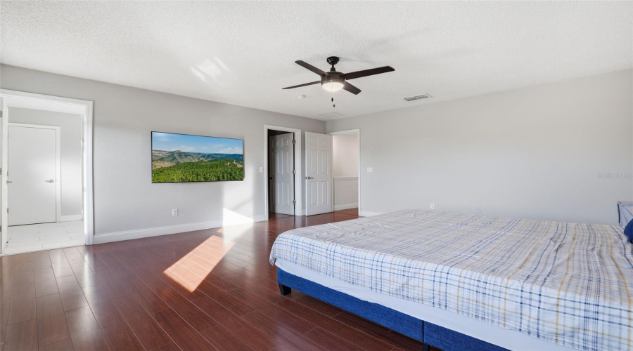 DAVENPORT, Florida 33897, 3 Bedrooms Bedrooms, ,2 BathroomsBathrooms,Residential,For Sale,RONA,0,MFRO6371197