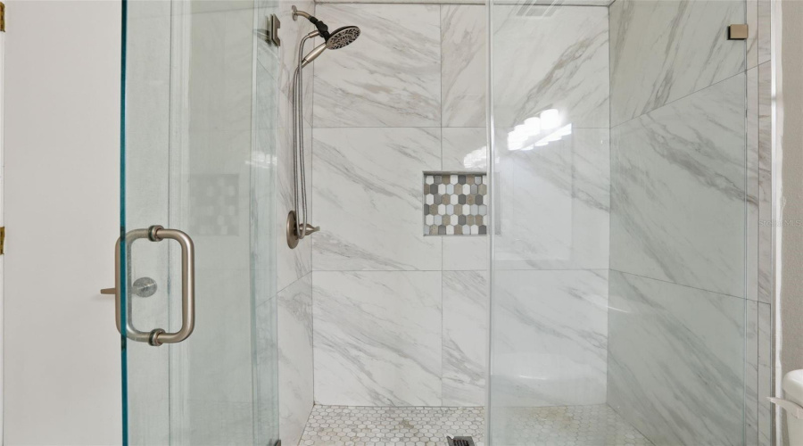 DAVENPORT, Florida 33897, 3 Bedrooms Bedrooms, ,2 BathroomsBathrooms,Residential,For Sale,RONA,0,MFRO6371197