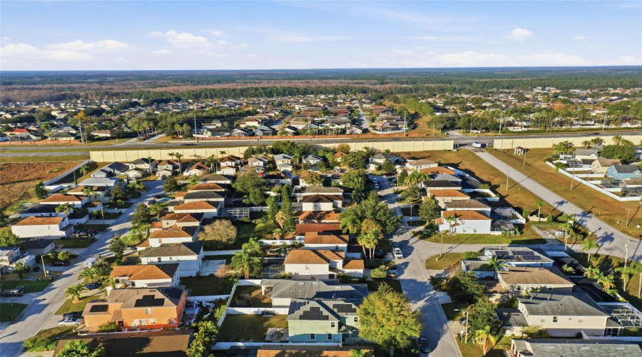 DAVENPORT, Florida 33897, 3 Bedrooms Bedrooms, ,2 BathroomsBathrooms,Residential,For Sale,RONA,0,MFRO6371197