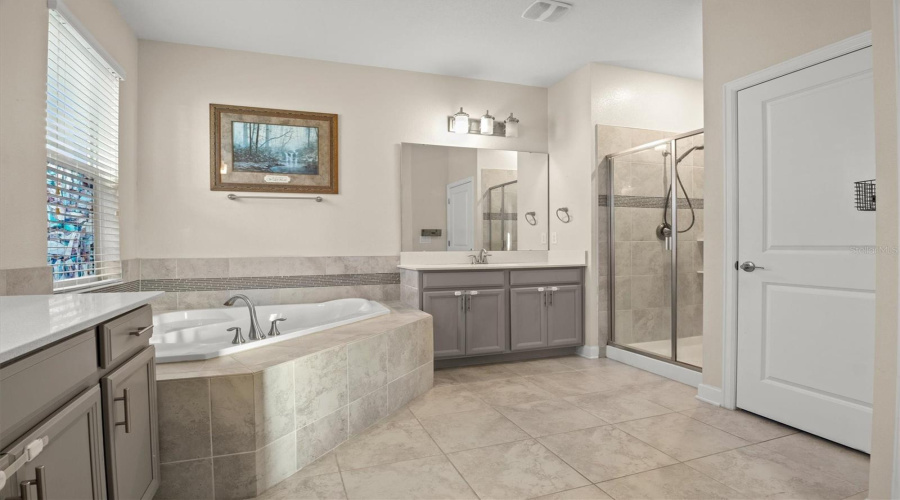 CHAMPIONS GATE, Florida 33896, 5 Bedrooms Bedrooms, ,4 BathroomsBathrooms,Residential,For Sale,OLYMPIC CLUB,0,MFRP4937426