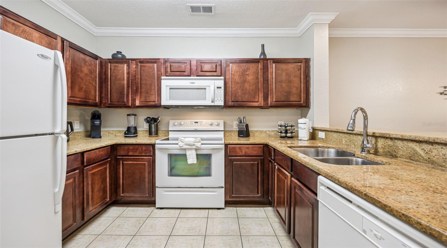 DAVENPORT, Florida 33896, 2 Bedrooms Bedrooms, ,2 BathroomsBathrooms,Residential,For Sale,TUSCAN,0,MFRS5141217