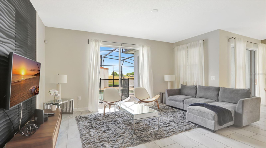 DAVENPORT, Florida 33896, 4 Bedrooms Bedrooms, ,3 BathroomsBathrooms,Residential,For Sale,STINGER,0,MFRO6296192