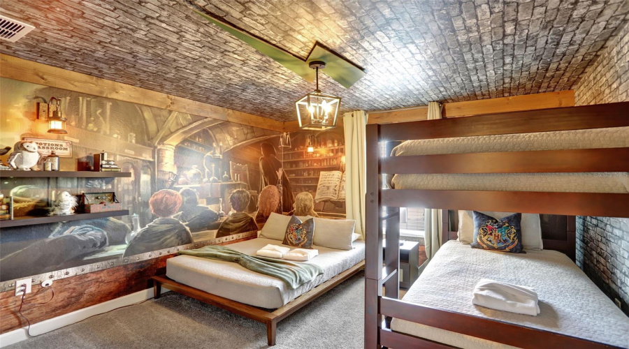 DAVENPORT, Florida 33896, 4 Bedrooms Bedrooms, ,3 BathroomsBathrooms,Residential,For Sale,STINGER,0,MFRO6296192