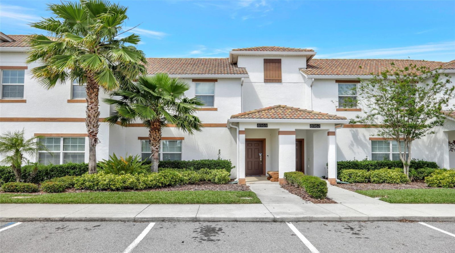 DAVENPORT, Florida 33896, 4 Bedrooms Bedrooms, ,3 BathroomsBathrooms,Residential,For Sale,STINGER,0,MFRO6296192