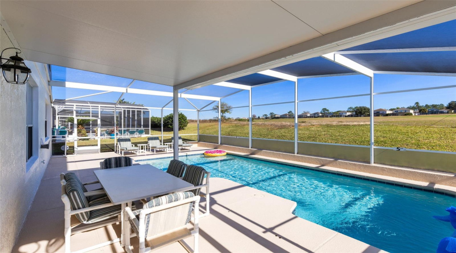 DAVENPORT, Florida 33897, 5 Bedrooms Bedrooms, ,4 BathroomsBathrooms,Residential,For Sale,BIRKDALE,0,MFRO6371520