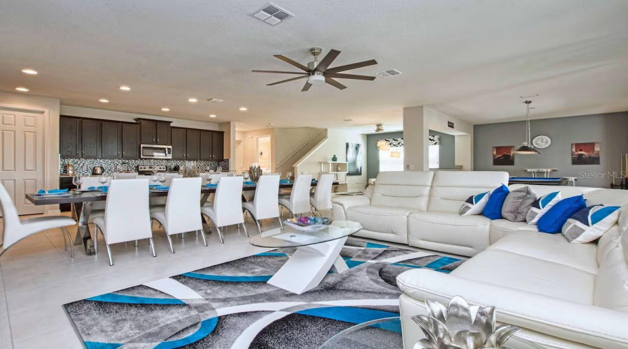 KISSIMMEE, Florida 34747, 9 Bedrooms Bedrooms, ,6 BathroomsBathrooms,Residential,For Sale,SUNSHINE RIDGE,0,MFRO6371288