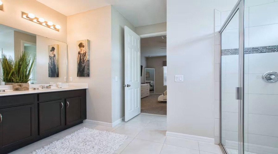 KISSIMMEE, Florida 34747, 9 Bedrooms Bedrooms, ,6 BathroomsBathrooms,Residential,For Sale,SUNSHINE RIDGE,0,MFRO6371288