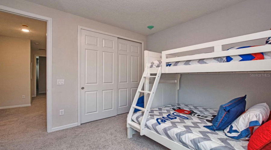 KISSIMMEE, Florida 34747, 9 Bedrooms Bedrooms, ,6 BathroomsBathrooms,Residential,For Sale,SUNSHINE RIDGE,0,MFRO6371288