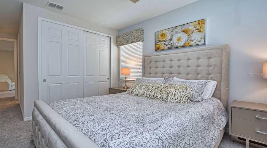 KISSIMMEE, Florida 34747, 9 Bedrooms Bedrooms, ,6 BathroomsBathrooms,Residential,For Sale,SUNSHINE RIDGE,0,MFRO6371288