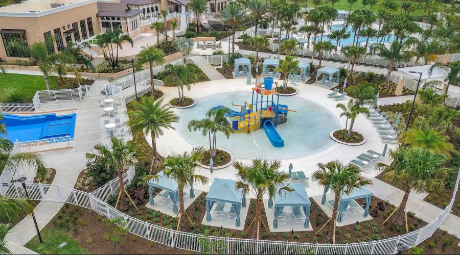 KISSIMMEE, Florida 34747, 9 Bedrooms Bedrooms, ,6 BathroomsBathrooms,Residential,For Sale,SUNSHINE RIDGE,0,MFRO6371288