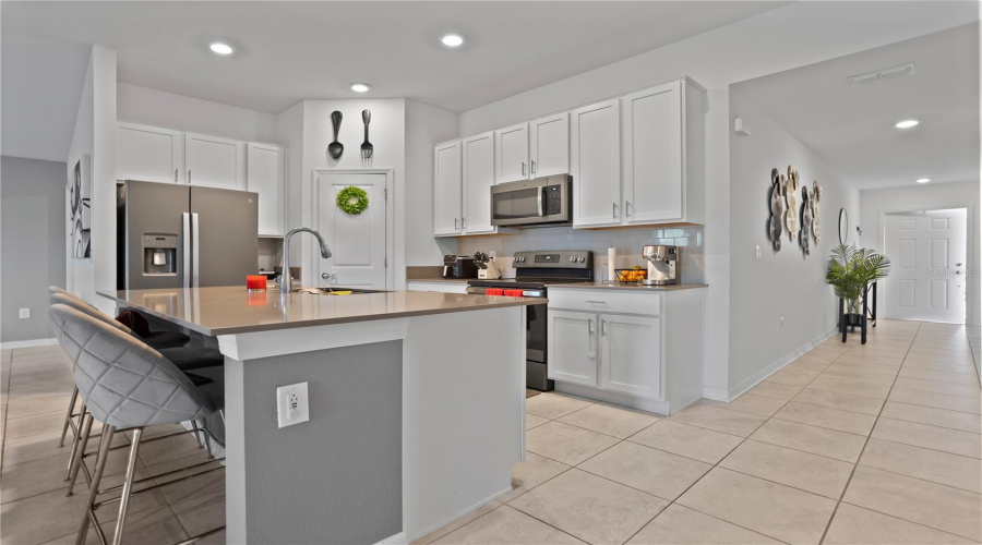 KISSIMMEE, Florida 34746, 3 Bedrooms Bedrooms, ,2 BathroomsBathrooms,Residential,For Sale,BIRNHAM WOOD,0,MFRS5141278