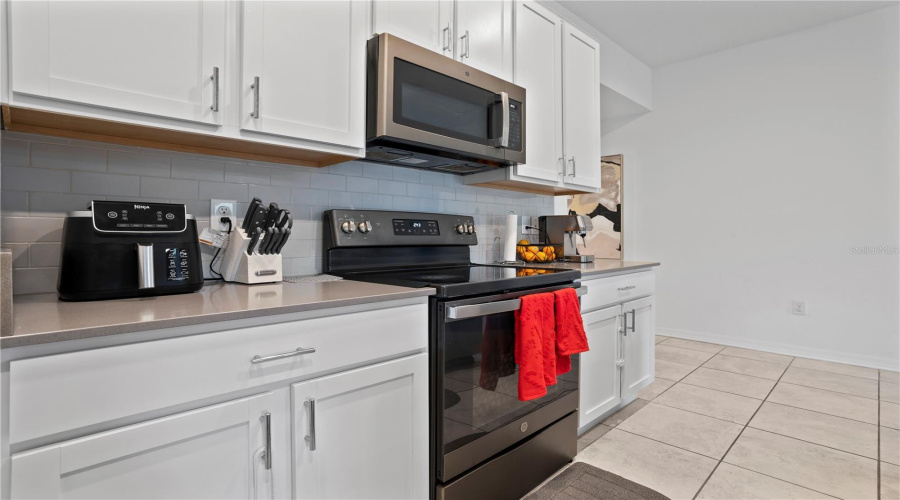 KISSIMMEE, Florida 34746, 3 Bedrooms Bedrooms, ,2 BathroomsBathrooms,Residential,For Sale,BIRNHAM WOOD,0,MFRS5141278