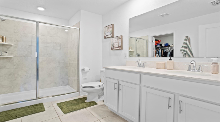 KISSIMMEE, Florida 34746, 3 Bedrooms Bedrooms, ,2 BathroomsBathrooms,Residential,For Sale,BIRNHAM WOOD,0,MFRS5141278