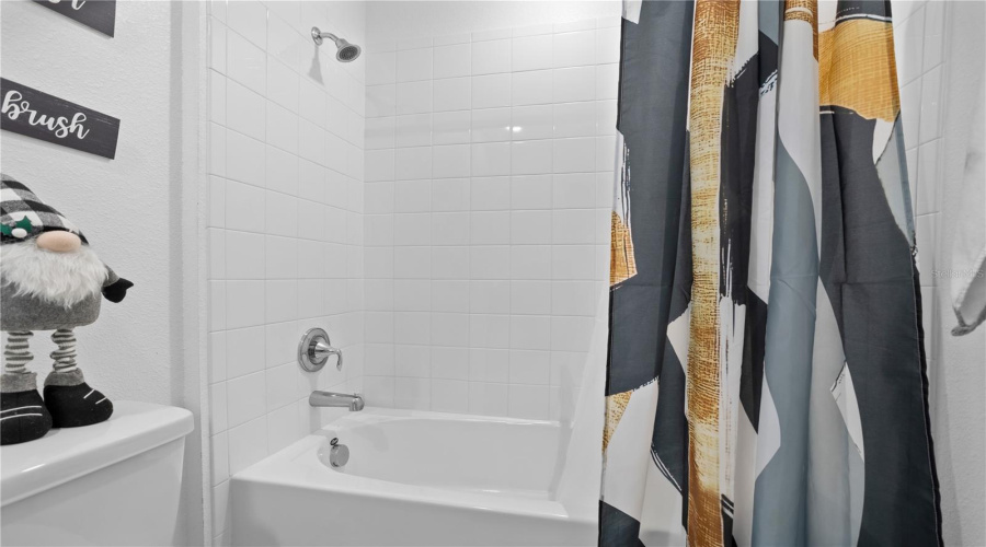 KISSIMMEE, Florida 34746, 3 Bedrooms Bedrooms, ,2 BathroomsBathrooms,Residential,For Sale,BIRNHAM WOOD,0,MFRS5141278