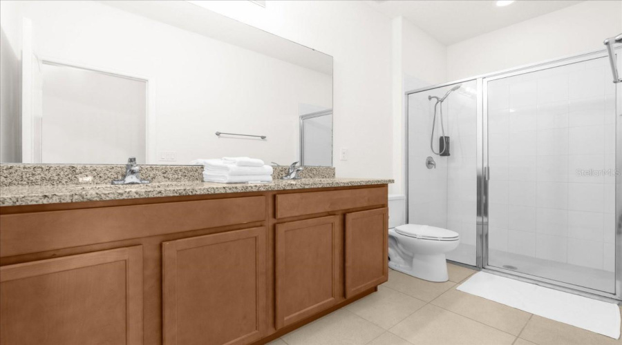 DAVENPORT, Florida 33837, 4 Bedrooms Bedrooms, ,3 BathroomsBathrooms,Residential,For Sale,TERRASONESTA,0,MFRS5141280