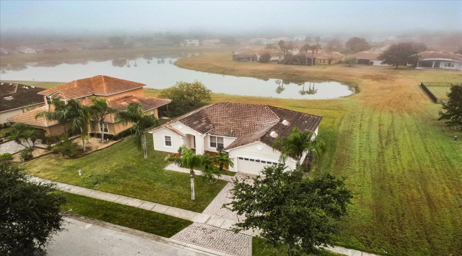 KISSIMMEE, Florida 34746, 3 Bedrooms Bedrooms, ,2 BathroomsBathrooms,Residential,For Sale,FOREST PARK,0,MFRO6371659