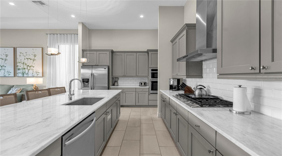 KISSIMMEE, Florida 34747, 6 Bedrooms Bedrooms, ,6 BathroomsBathrooms,Residential,For Sale,JACK NICKLAUS,0,MFRO6194986