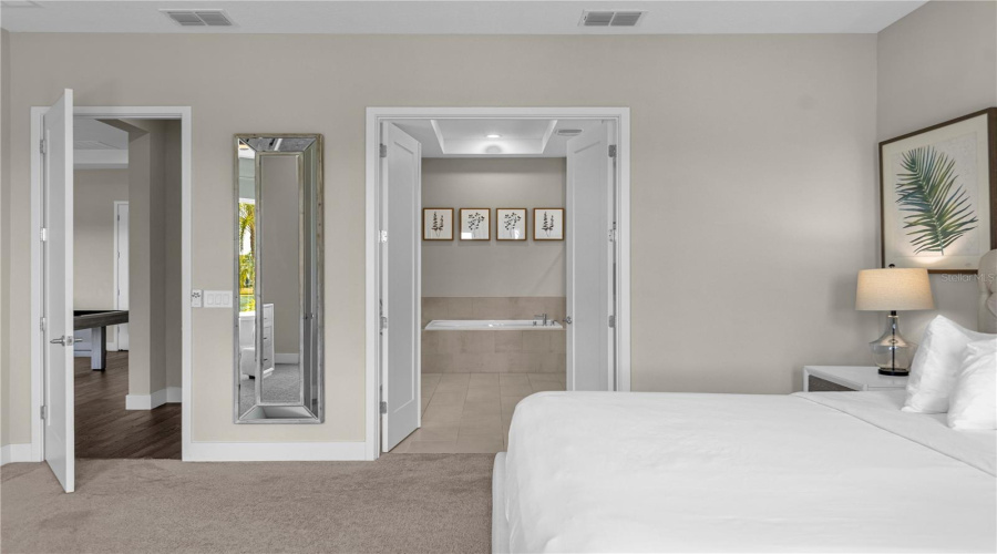 KISSIMMEE, Florida 34747, 6 Bedrooms Bedrooms, ,6 BathroomsBathrooms,Residential,For Sale,JACK NICKLAUS,0,MFRO6194986