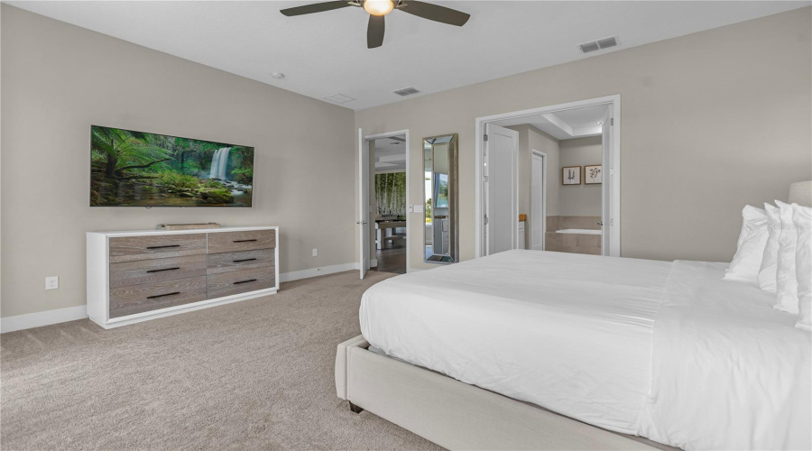 KISSIMMEE, Florida 34747, 6 Bedrooms Bedrooms, ,6 BathroomsBathrooms,Residential,For Sale,JACK NICKLAUS,0,MFRO6194986