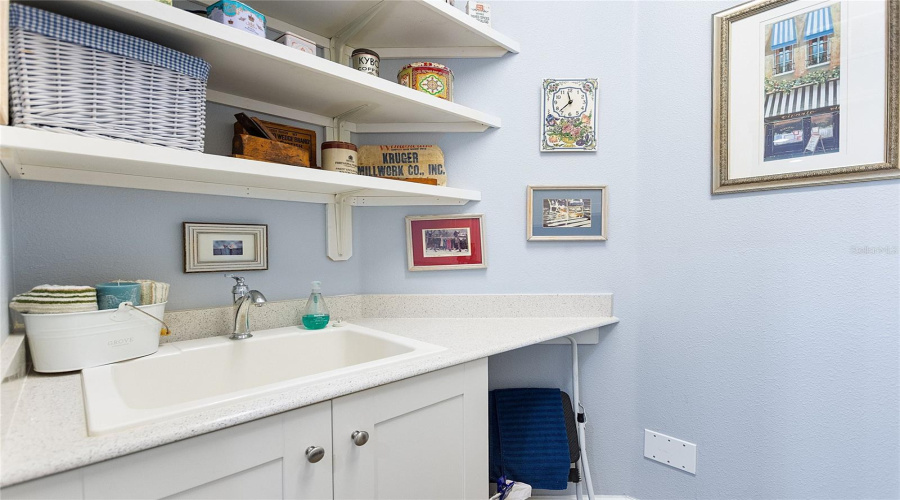 DAVENPORT, Florida 33837, 3 Bedrooms Bedrooms, ,2 BathroomsBathrooms,Residential,For Sale,PALENCIA,0,MFRS5136451