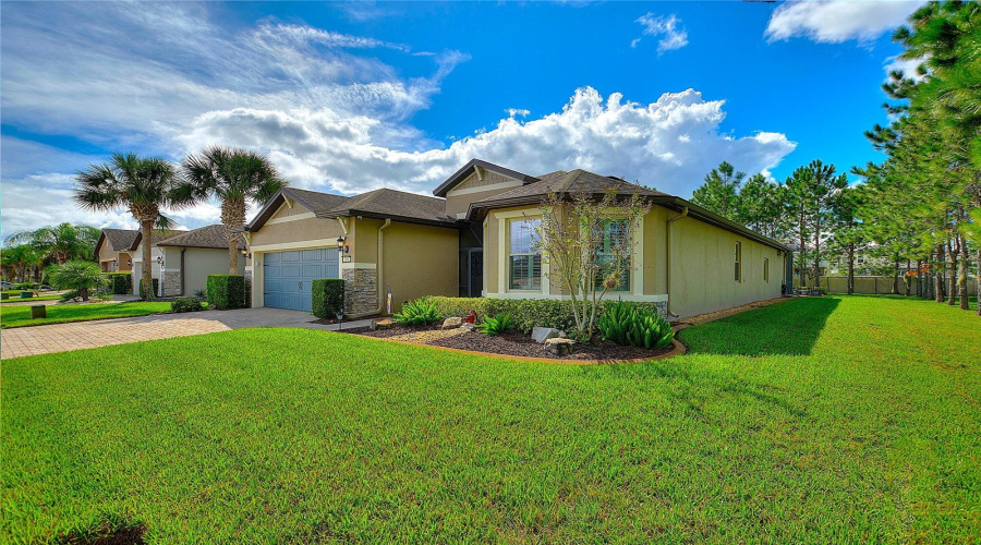 DAVENPORT, Florida 33837, 3 Bedrooms Bedrooms, ,2 BathroomsBathrooms,Residential,For Sale,PALENCIA,0,MFRS5136451