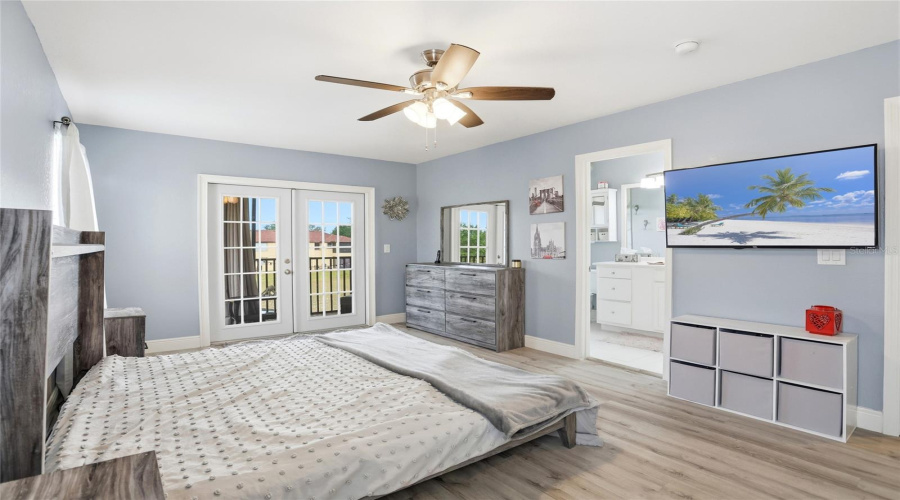 DAVENPORT, Florida 33897, 4 Bedrooms Bedrooms, ,3 BathroomsBathrooms,Residential,For Sale,CALABRIA,0,MFRO6370789