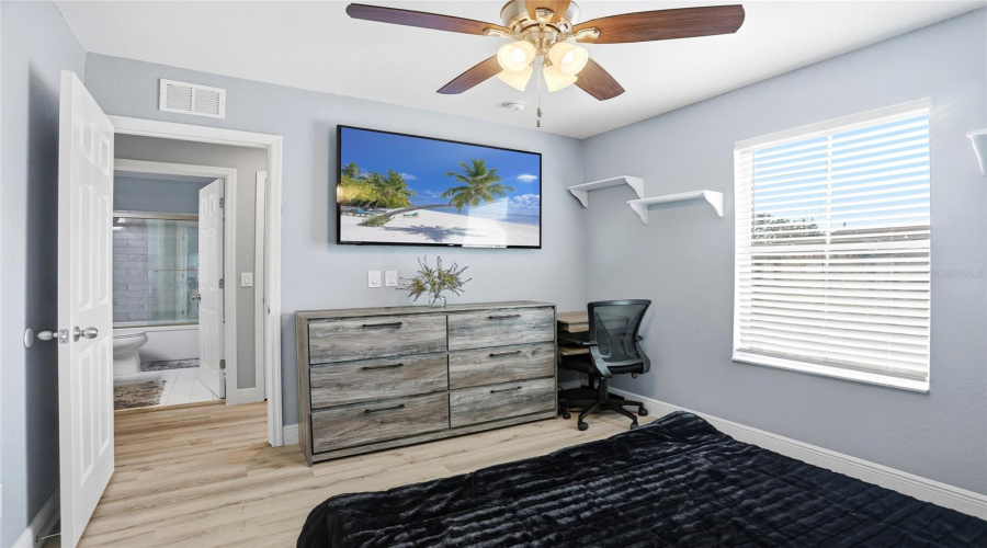 DAVENPORT, Florida 33897, 4 Bedrooms Bedrooms, ,3 BathroomsBathrooms,Residential,For Sale,CALABRIA,0,MFRO6370789