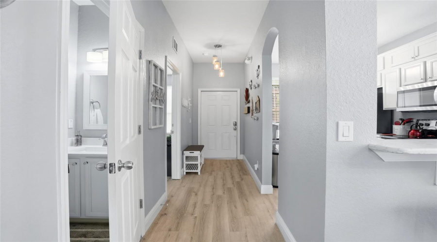 DAVENPORT, Florida 33897, 4 Bedrooms Bedrooms, ,3 BathroomsBathrooms,Residential,For Sale,CALABRIA,0,MFRO6370789